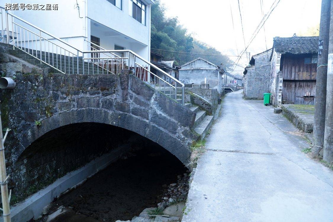 大唐褚遂良后裔聚居地，高山村落大年村，天空之境