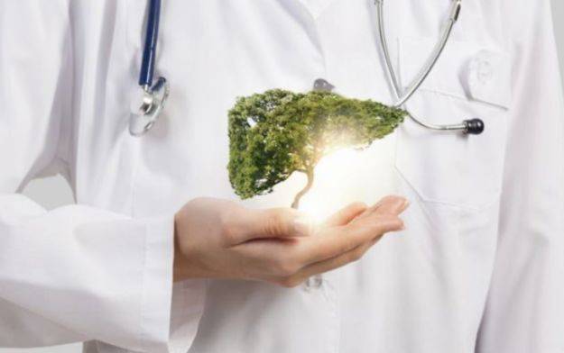 治疗|乙肝患者福音，身体出现4种情况要留意，选择正确药物治疗很重要