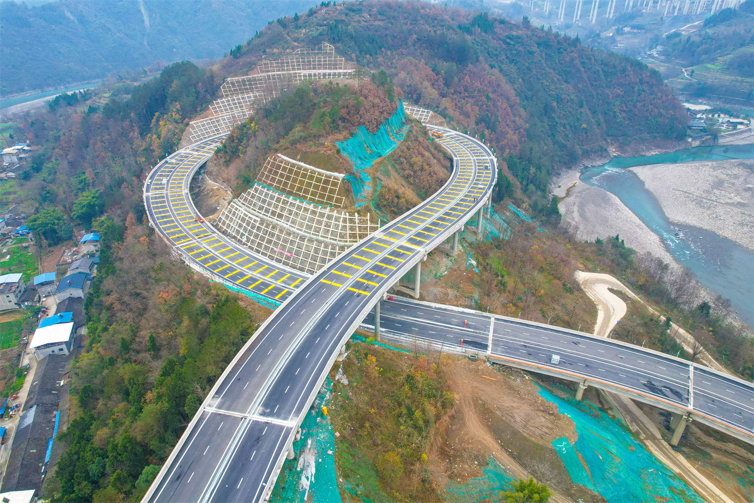 九绵高速北川段图片