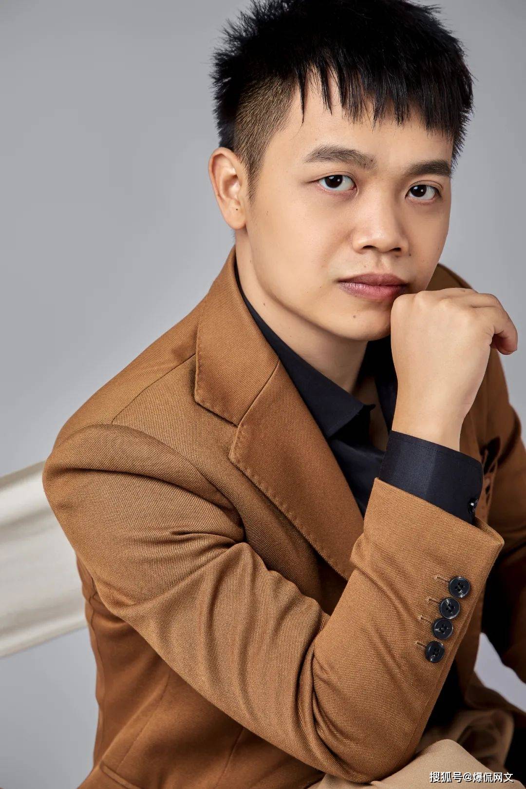 17k签约作家风青阳张伟煊获评二级文学创作职称