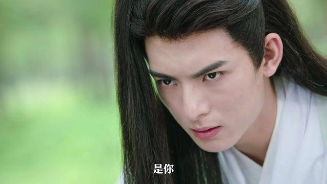 王皓轩|《师兄请按剧本来》开播，新颖好笑，王皓轩屠芷莹成搞笑CP!