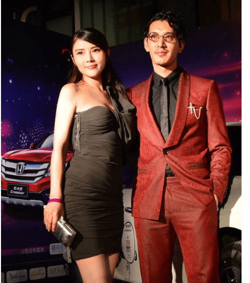 "小王力宏"蒲巴甲,事业一般感情史丰富,前女友一个比一个火_父母_哥哥