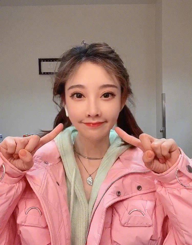 声线|青春有你3邓孝慈和声绝了,冯提莫独奏高音征服全场