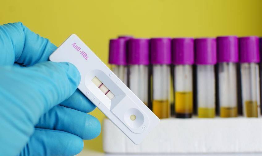 我国|共同就餐、握手并不会感染！但若跟乙肝患者做这件事，还需要警惕