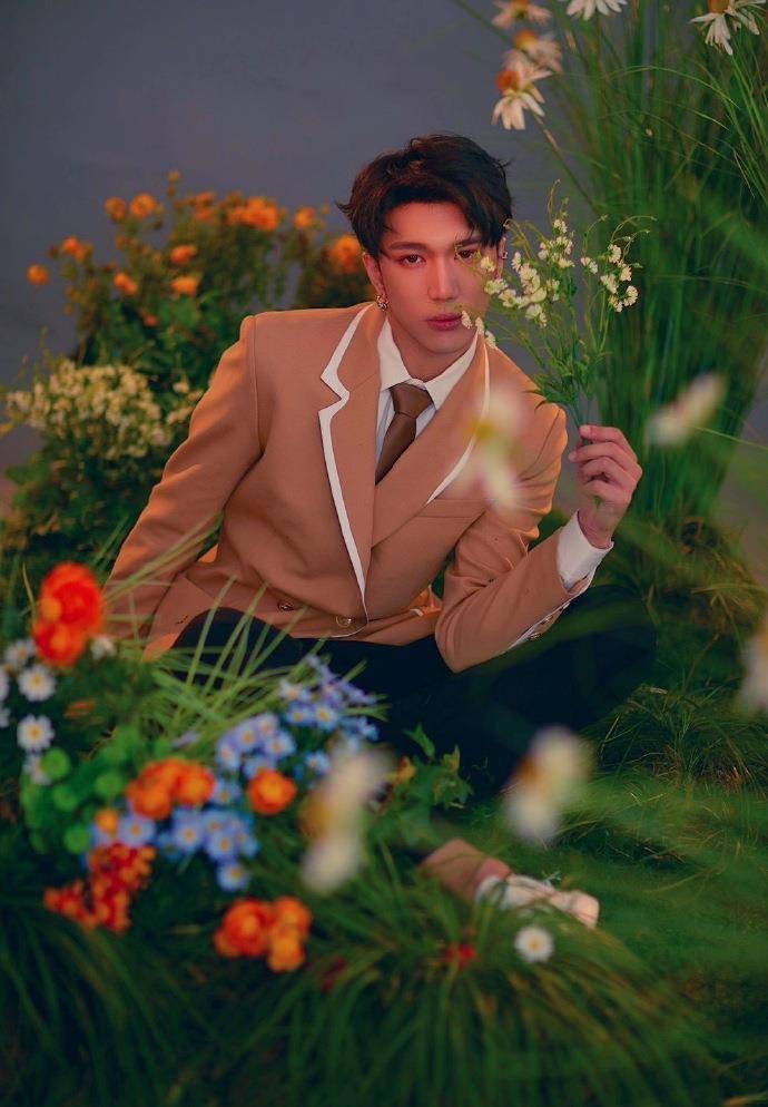 评价|创造营4韩佩泉vocal颠覆网友印象，冯提莫靠live颠覆刻板评价