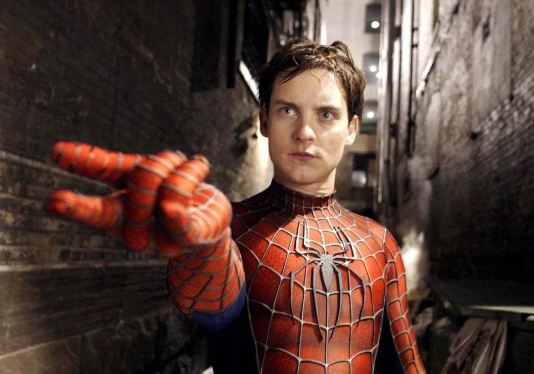 全球|《蜘蛛侠3》三蛛同框！46岁托比马奎尔复出，苍老憔悴，令人唏嘘