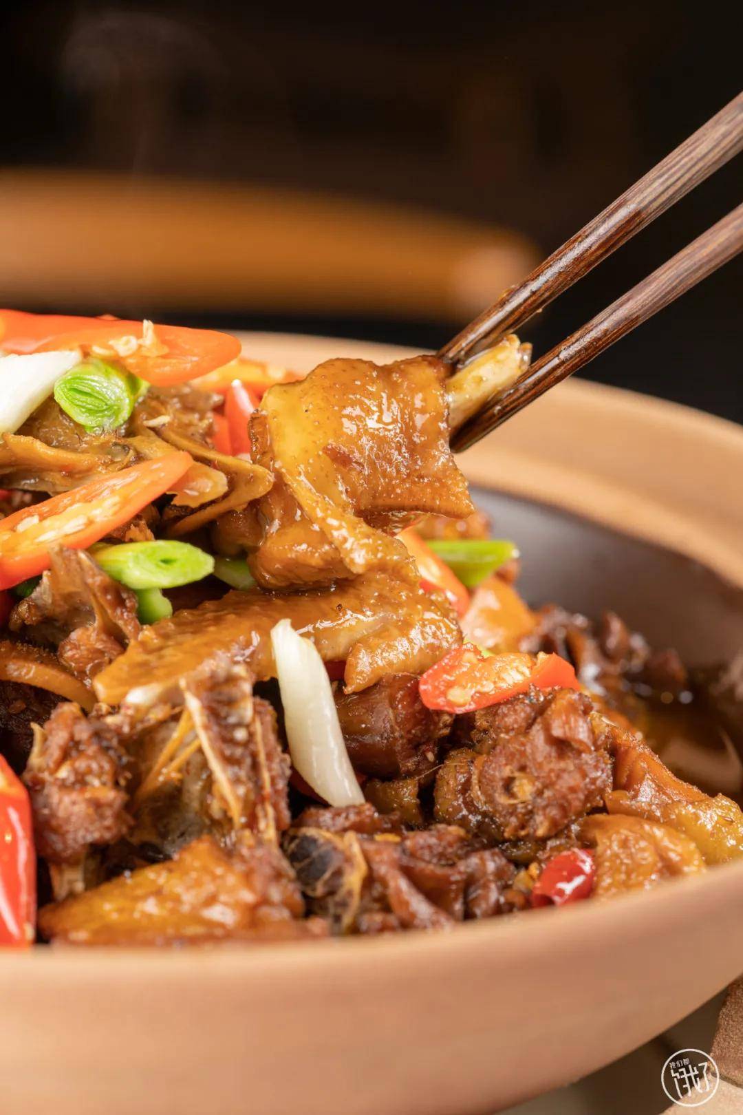 杭州这个城乡结合部的隐秘角落,藏着滨江最时髦的土菜馆_厂房_农家_青