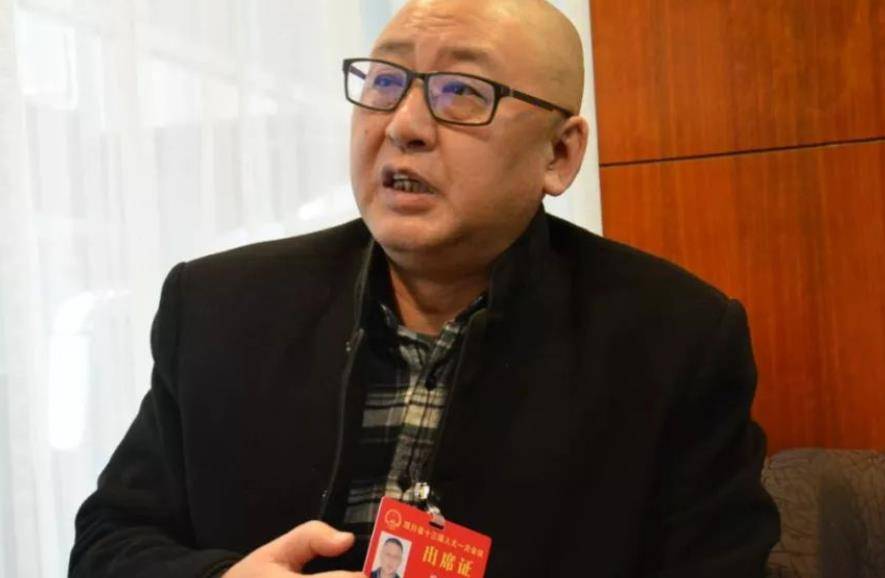 樊建川34岁辞官经商,耗光十几亿建抗战博物馆:死后捐给国家_市场_东西