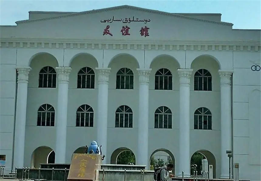 1994年克拉玛依大火市领导嘱咐796名师生不要动让我们先走