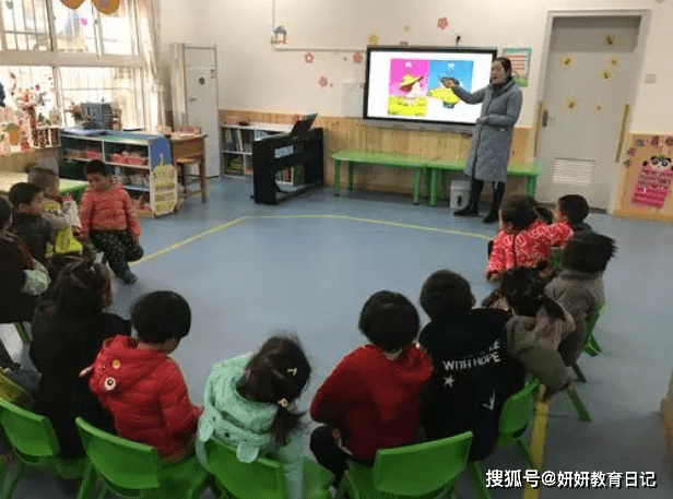 因为|越来越冷了，幼儿园老师等学生等的“望眼欲穿”，被家长回复逗笑