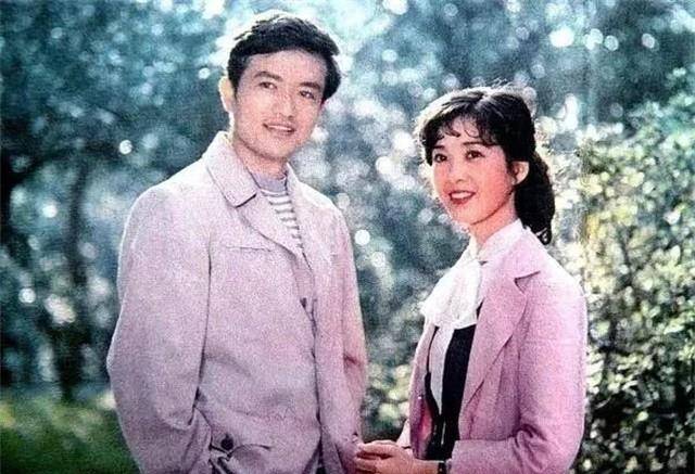 电影|1986年龚雪因“流氓案”赴美，如今丈夫成高管，女儿名校毕业