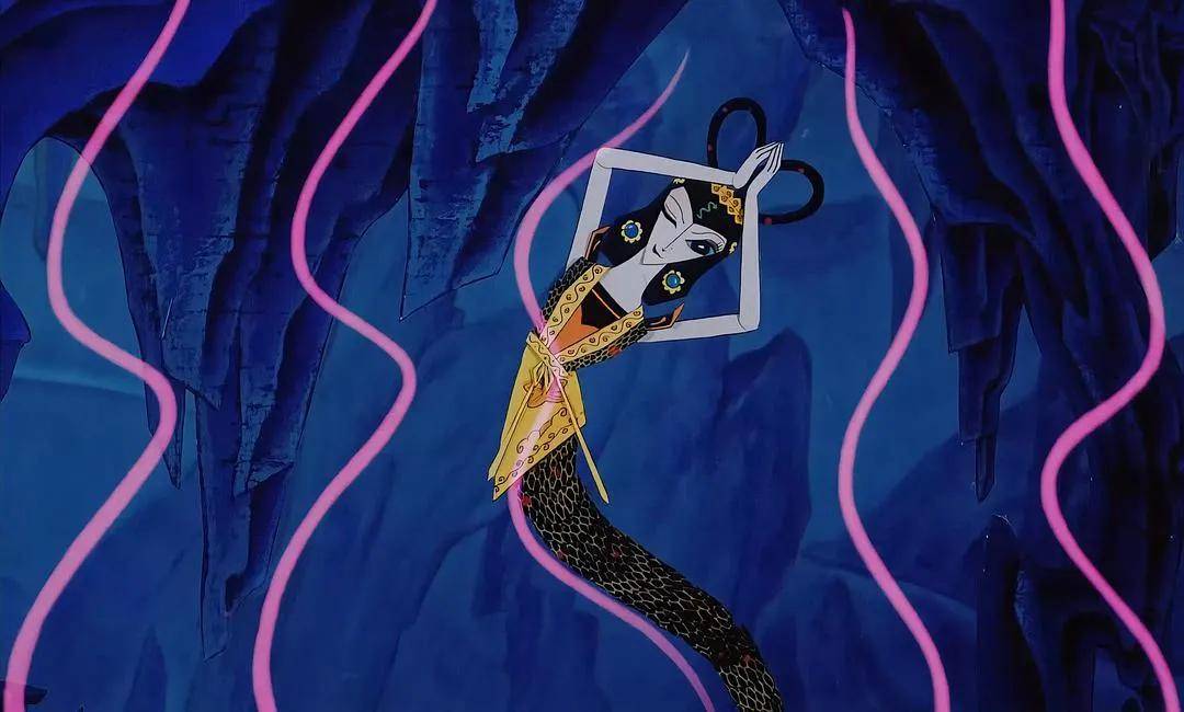 而万年青蛇所化的青蛇精妹妹,是比姐姐更善妒冷酷的