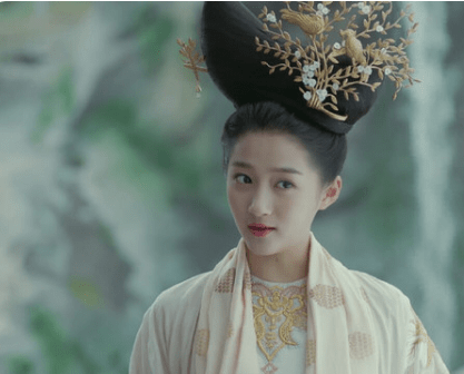 发型头上能干这么多事！女明星奇葩发型数不完，丑拒，但笑得捂不住嘴