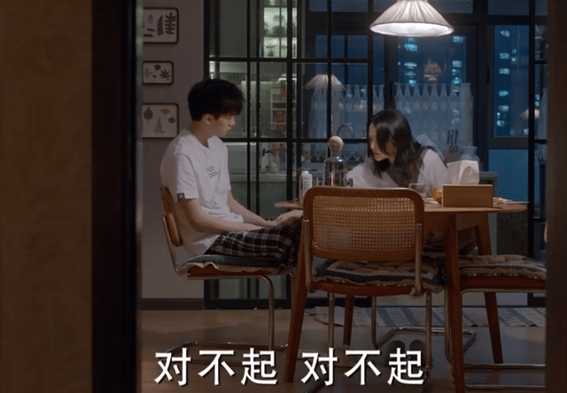 演技|和周迅演母子人气飙升，周翊然长沙被迷妹围堵，坦然面对演技质疑