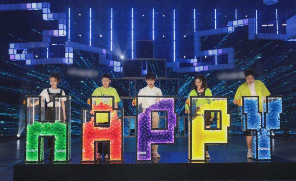 官宣|《快乐大本营》停播，快乐家族剩何炅主持，24年老牌综艺官宣告别