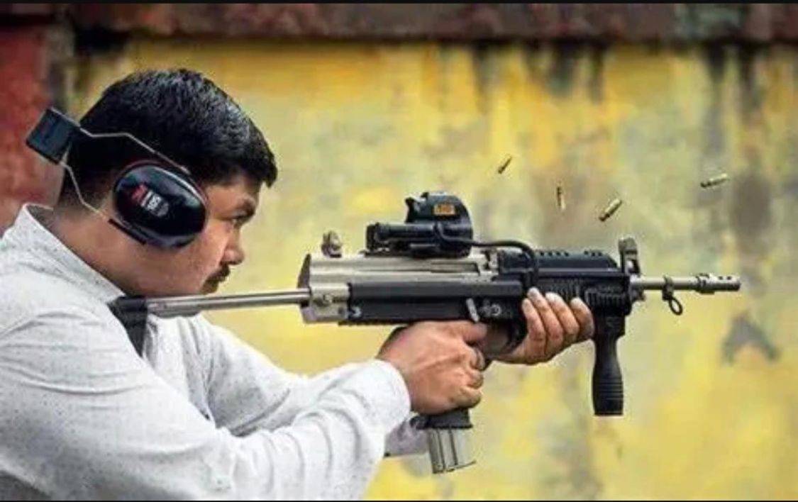 印度冲锋枪图片