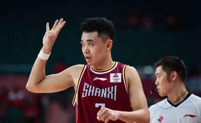 福建|CBA克莱汤普森？两场飚15记三分狂轰56分，三分命中率超6成真无解