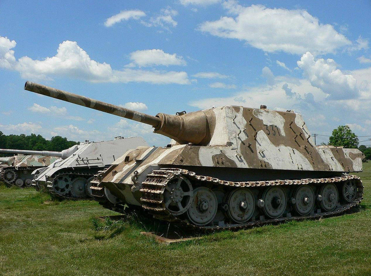 盘点二战东线德军所投入的武器装备,机械化程度很高_发射_步枪_手枪