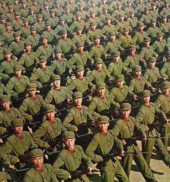 解放军65式军服，一个时代记忆（老照片）_手机搜狐网