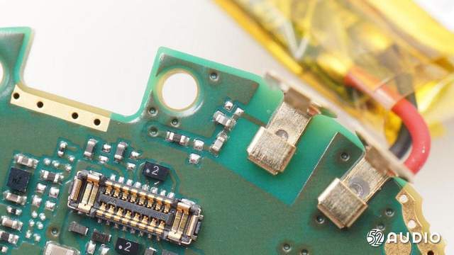 采用美信光学传感器，豪鹏科技电池，GARMIN佳明VENU2手表拆解报告