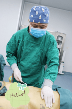 胸部北京脂肪填充好的医生任学会独创脂肪空间注射法