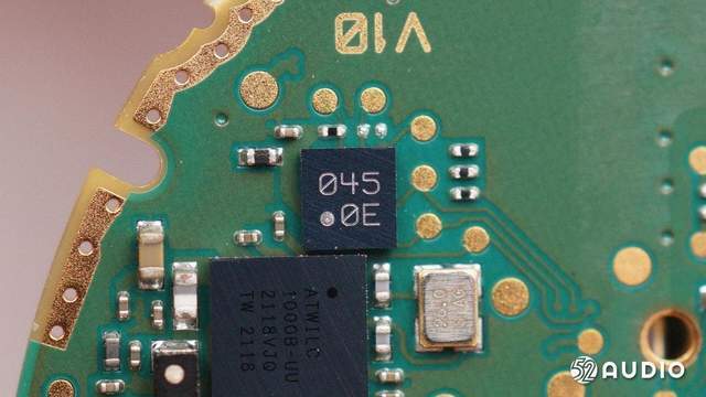 采用美信光学传感器，豪鹏科技电池，GARMIN佳明VENU2手表拆解报告