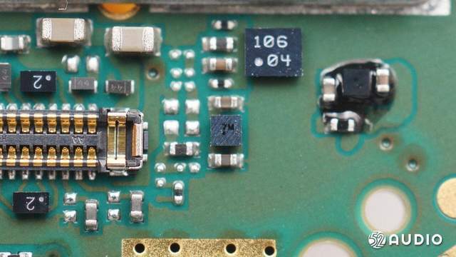 采用美信光学传感器，豪鹏科技电池，GARMIN佳明VENU2手表拆解报告