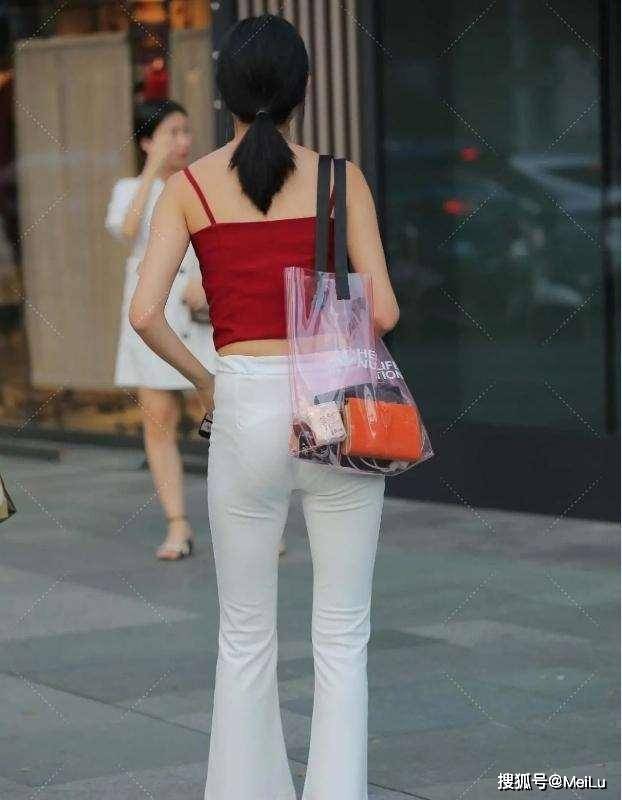 高跟鞋 瑜伽裤带来魅惑体态,显瘦又有气质,甜美气息尽显