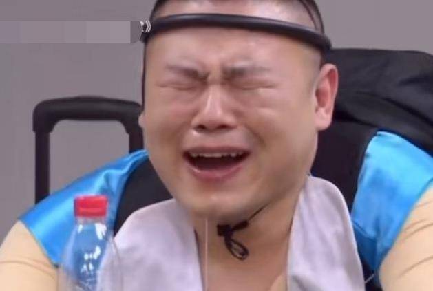 节目组|体力差的岳云鹏，成“极限男团”拖油瓶，为何节目组不将他换掉？