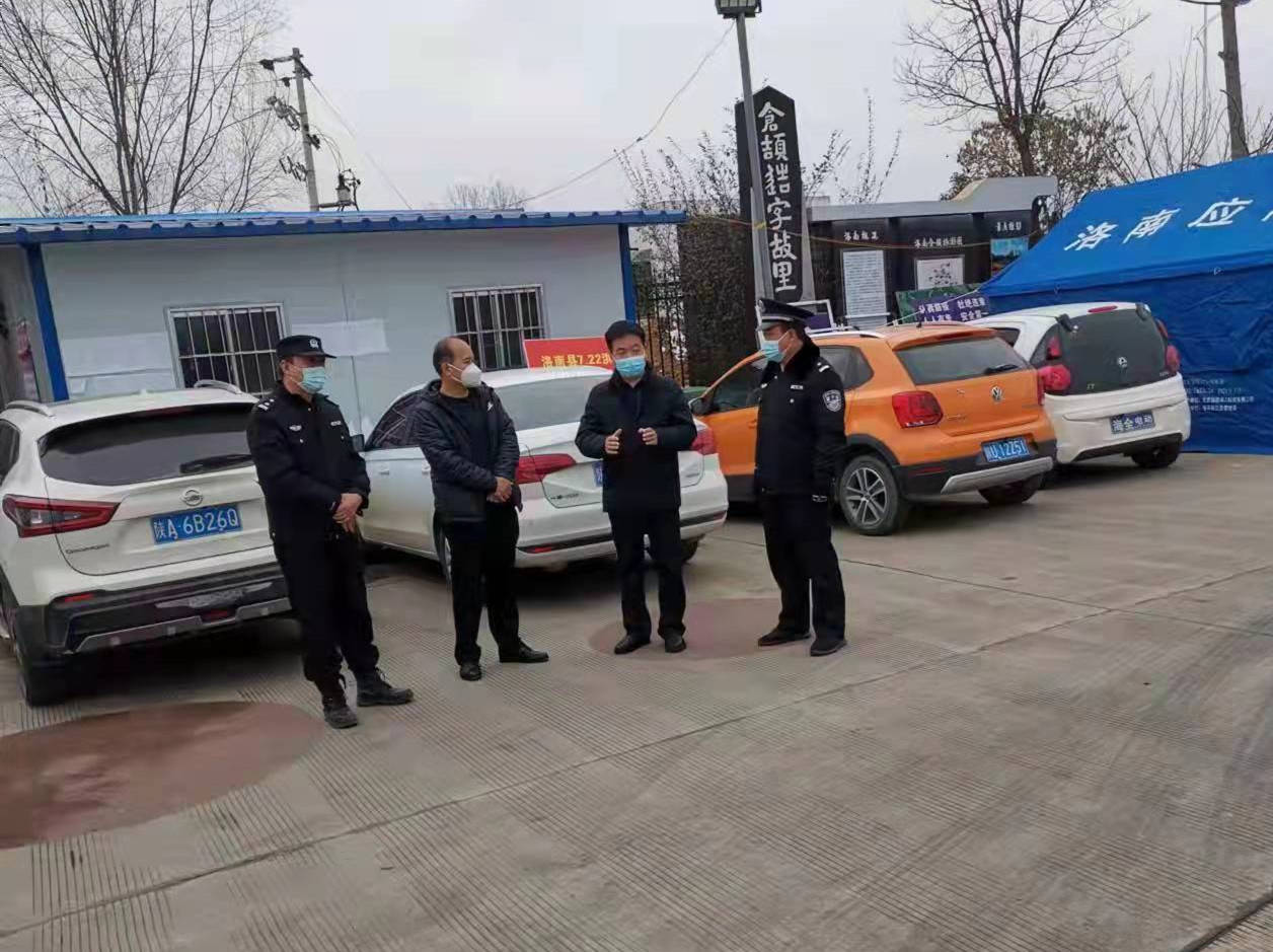 收费站收费员工作地点 e15cfa5216304b16b81e699d63f1860d.jpeg