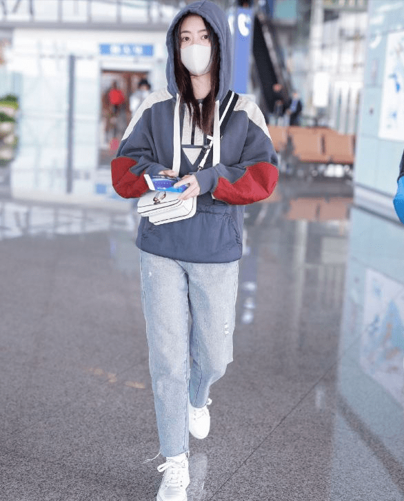 本人 小个子看过来！学谭松韵这个扎裤子方法，你就是元气学生妹本人