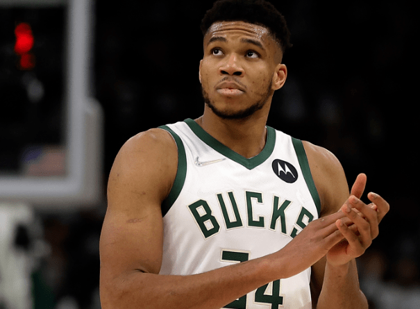 开拓者|NBA得分榜：詹皇第二特雷杨第三 库里第五KD稳居榜首
