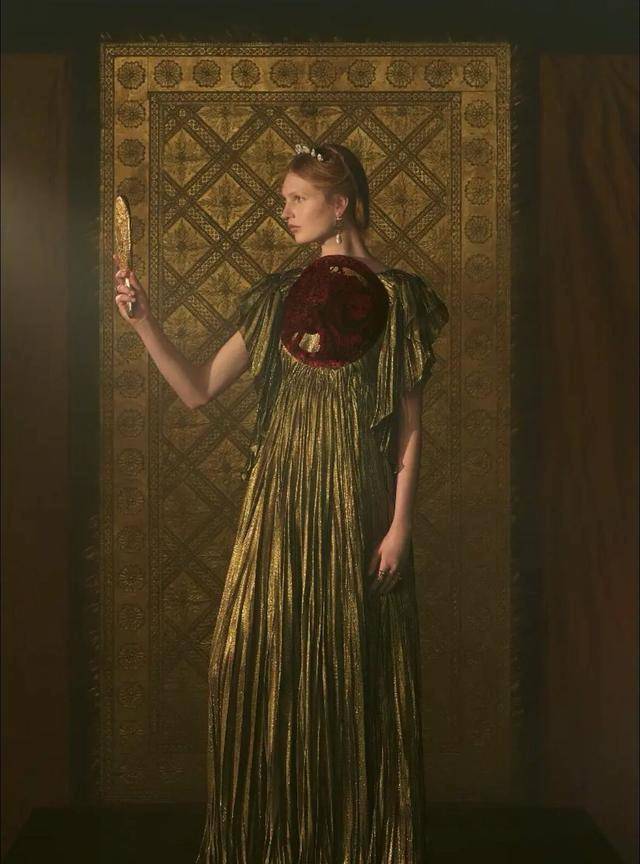 超越 红毯礼服贵的就好?梅婷、热巴高定翻车,杨超越却凭百元裙子惊艳