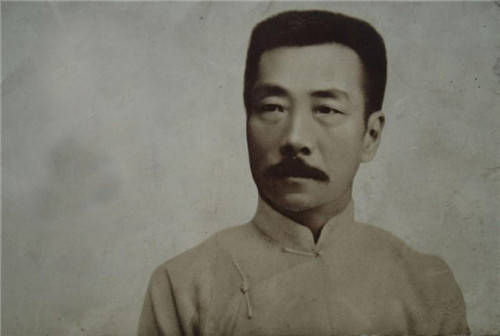 鲁迅的文章父亲的病 f414834a973248c1831ea5046d9007f5.jpeg
