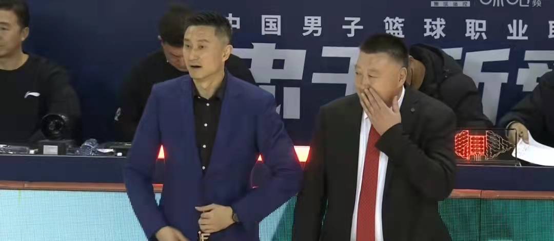 CBA|全是干货！杜锋赛后发布会一针见血：不能用输球来培养人！