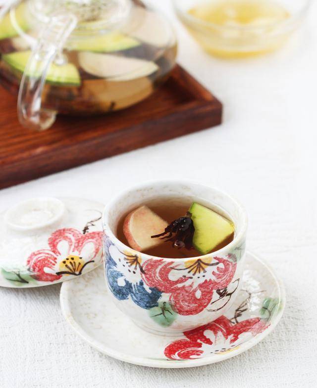 花瓣清凉水果花茶，让你远离春季花粉带来的尴尬，轻松换季