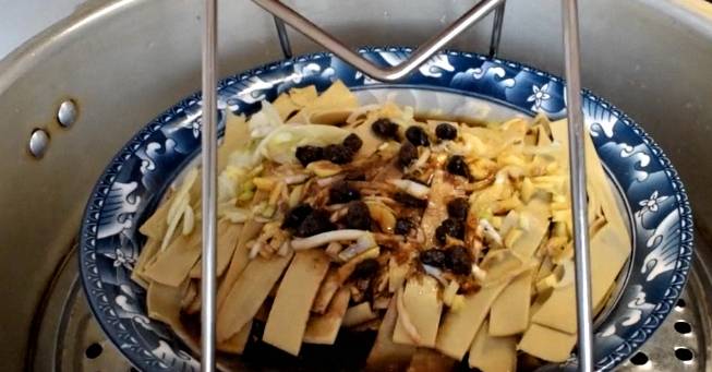 门牙|冬天,吃牛羊肉不如吃它,蛋白质是羊肉3倍,铁是牛肉5倍,超好吃