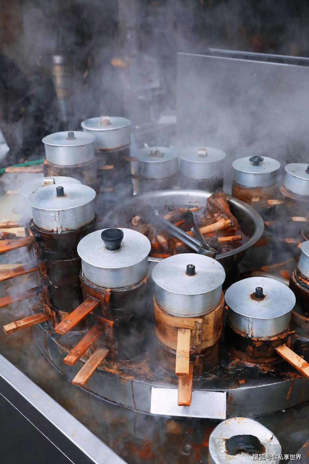 藏在重庆的小重庆，烤鱼火遍全国，美食好吃又便宜，很多人却不知