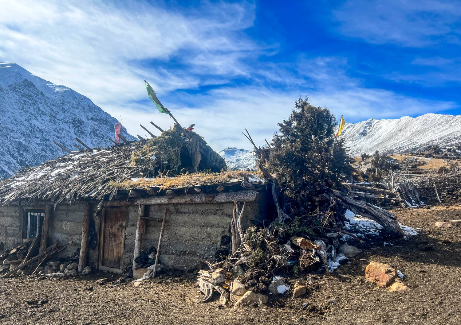 雪山|西藏昌都自驾游第14天：翻越雪山与结冰路，遇见世外桃源般的巴堆