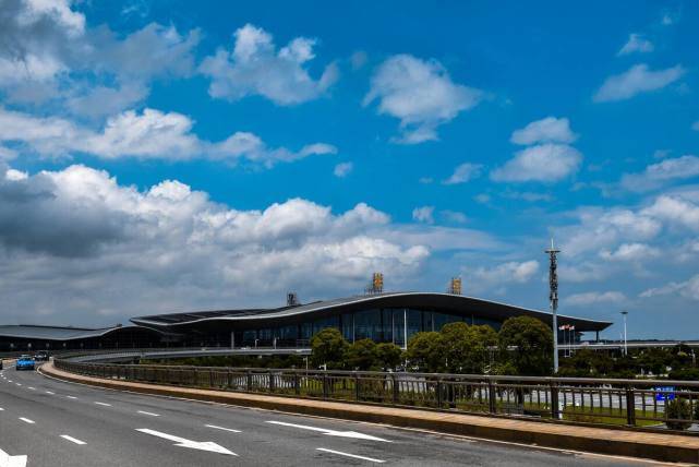 飞机场附近停车攻略 6ab860c9addc4ee8bf15a85b1261f560.jpeg