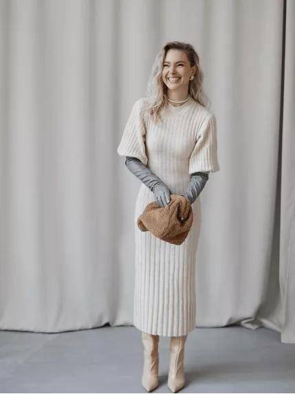 驼色 6种浅色系穿搭，优雅又高级?