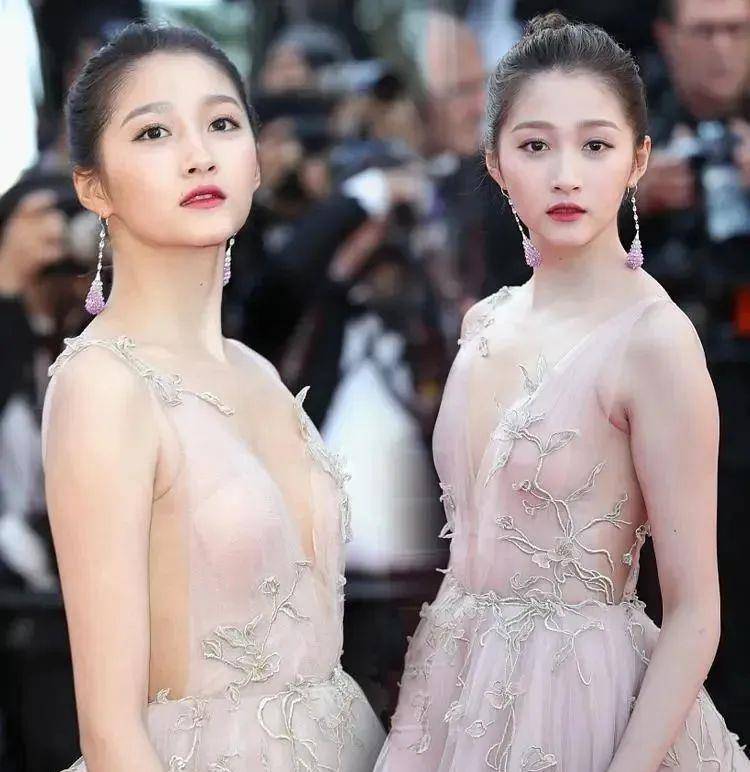 内衣关晓彤“副乳”太明显，身材越来越有料，网友：鹿晗眼光真好