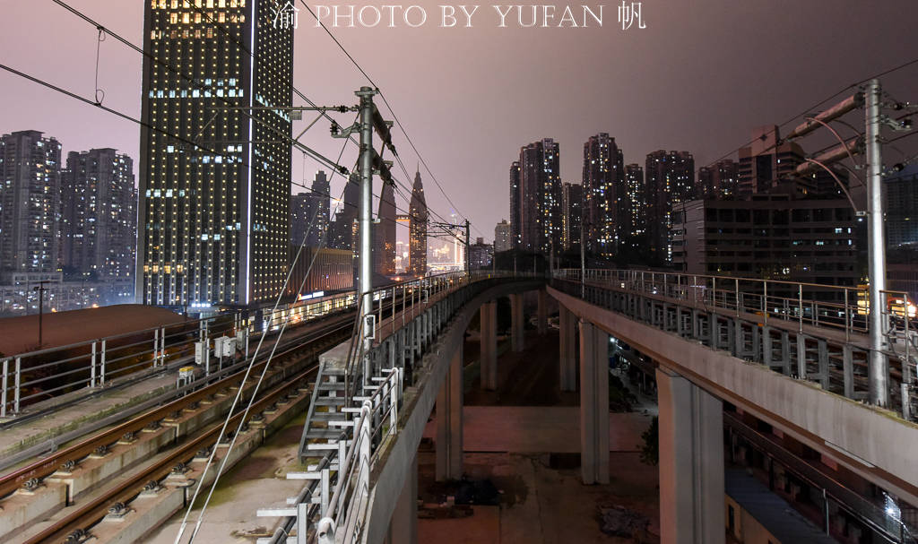 十佳|中国十佳不夜城出炉，重庆成都登顶，北上广让人意外，靠不靠谱？