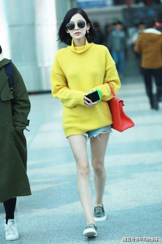 颜色 李沁带火了一种新穿搭,叫“蛋黄毛衣+牛仔裤”,青春活力又减龄