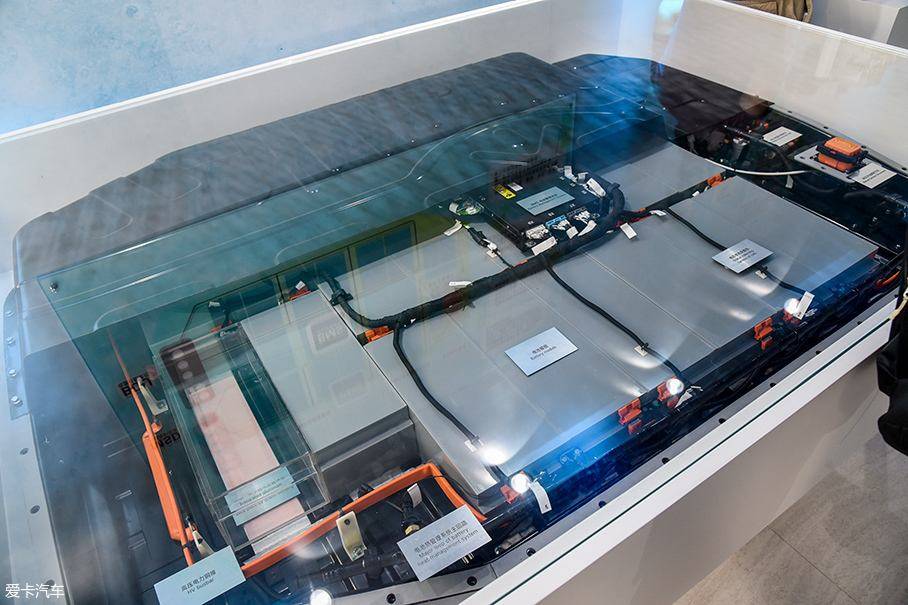 公关和锁电两步走威马车主直发抖威马电池到底闹哪样