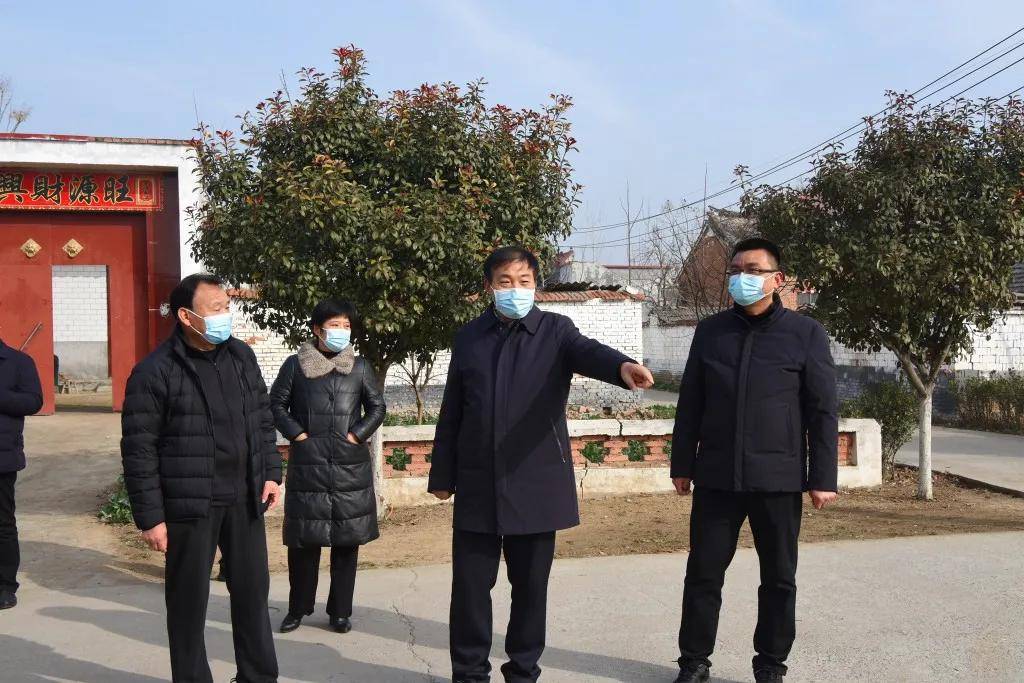 刘飞到射桥镇十字路乡检查指导疫情防控和人居环境整治工作