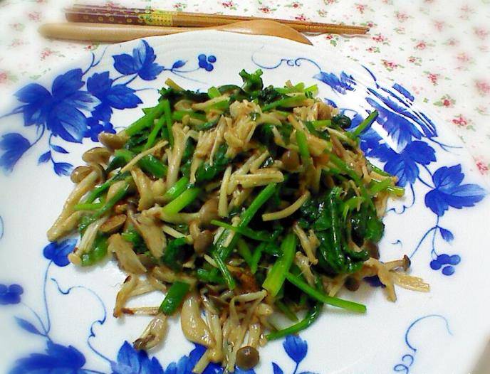 炒肉丝需要勾芡吗 86188fd135bd41f0bbd9c1cd638c711f.jpeg