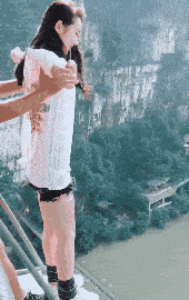 aa2f5989f19a46d9855f15f0dc2d0c15.gif