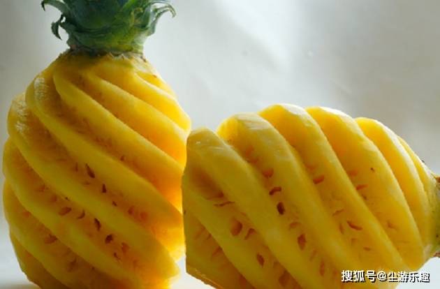 菠萝怎么吃好吃一点 b14d15e40d9943578869d1dfde32b9e0.jpeg