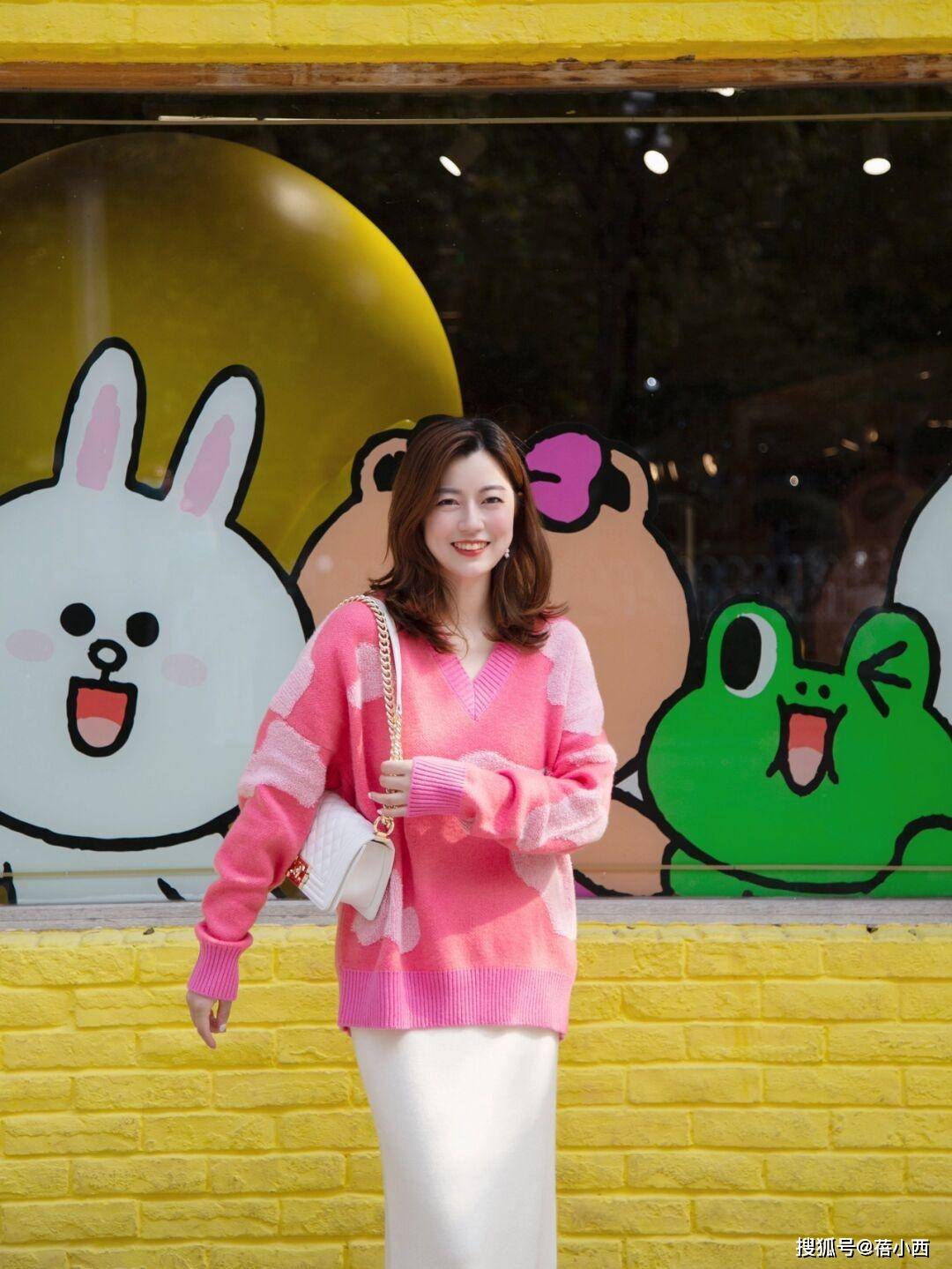 毛衣 “毛衣”怎么穿才时尚？看这一篇就够了，学会了人人都是时尚博主